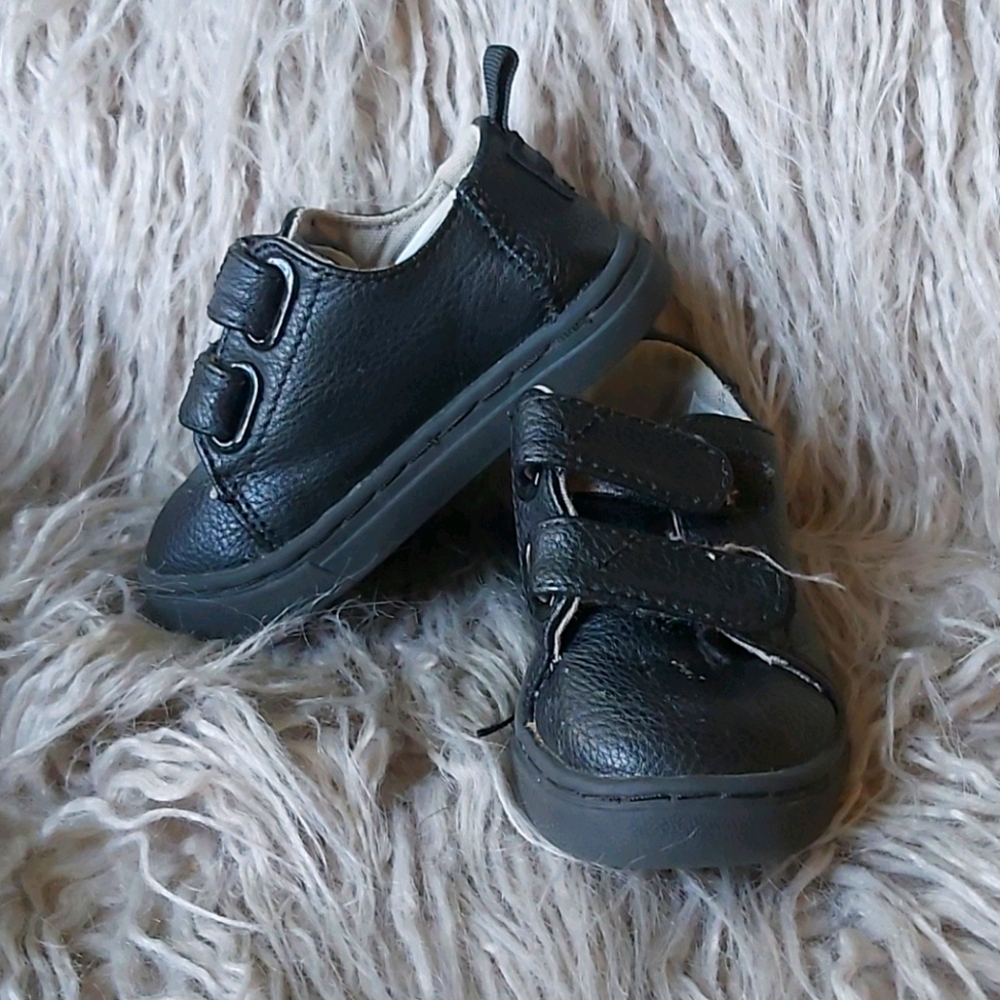 Tiny TOMS Black sneakers